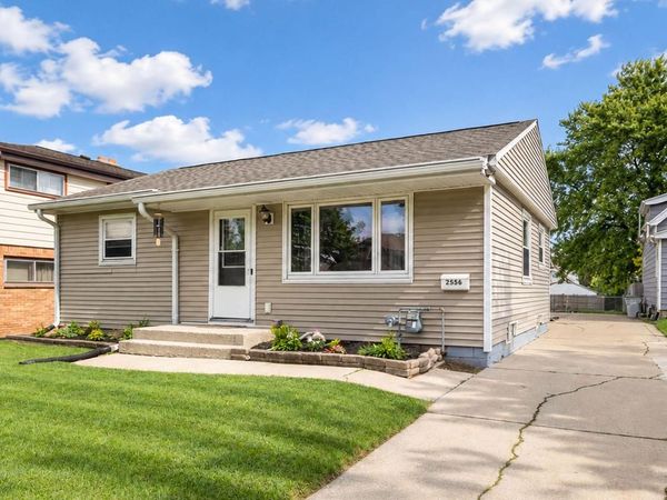 2556 S 69th STREET, Milwaukee, WI 53219