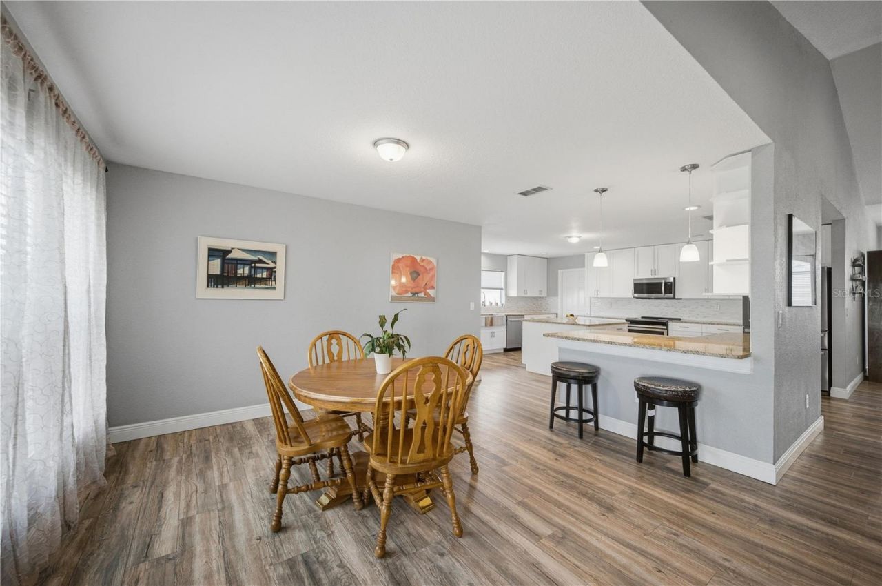 6875 SE 11th Place , Ocala, FL 34472 Photo