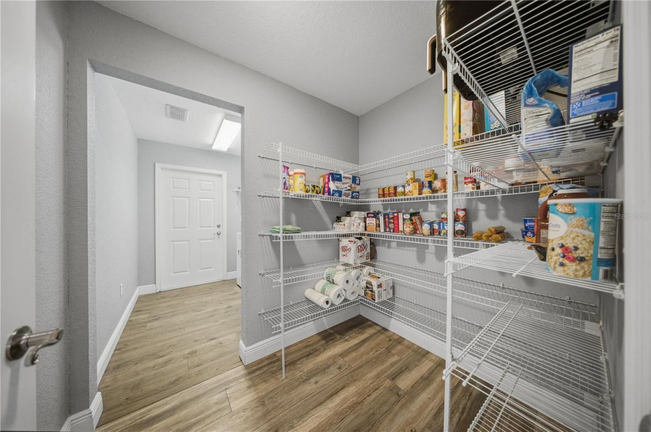 6875 SE 11th Place , Ocala, FL 34472 Photo