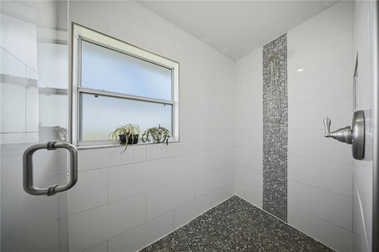 6875 SE 11th Place , Ocala, FL 34472 Photo