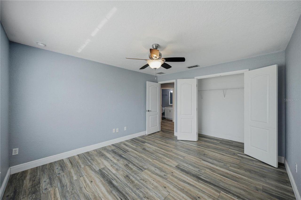6875 SE 11th Place , Ocala, FL 34472 Photo