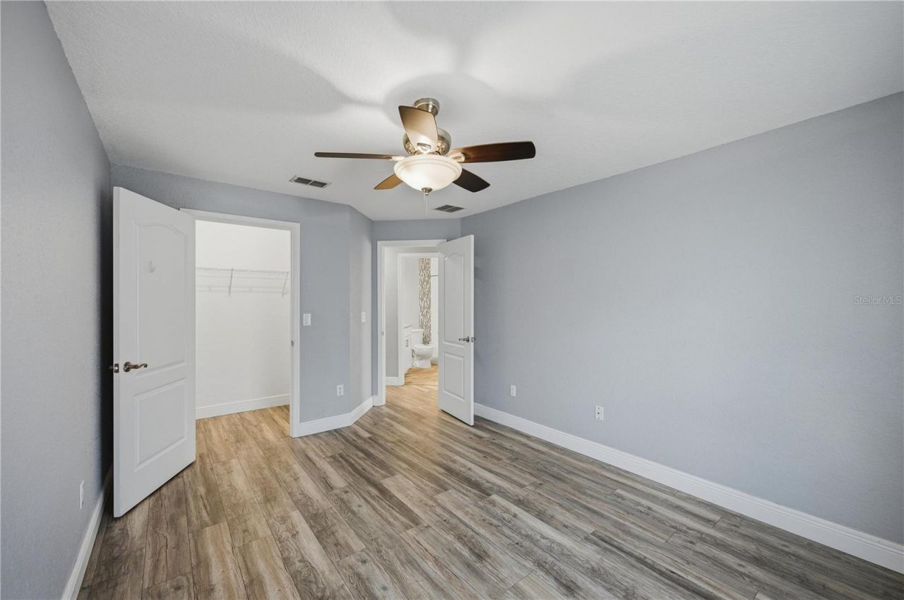 6875 SE 11th Place , Ocala, FL 34472 Photo
