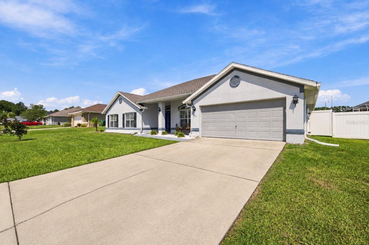 6875 SE 11th Place , Ocala, FL 34472 Photo