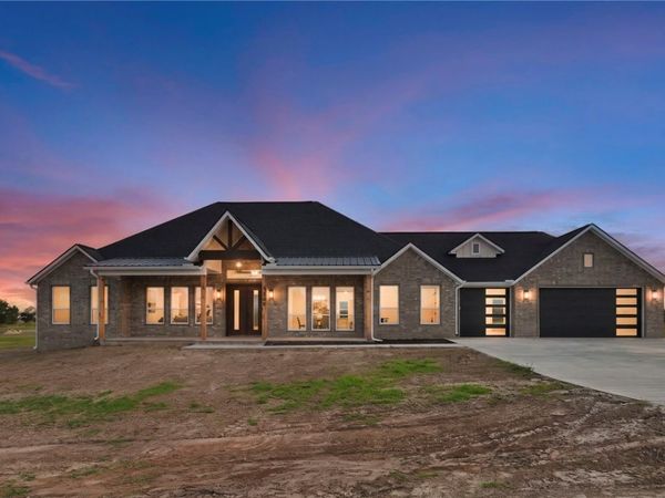 1640 NW Digby Drive , Highfill, AR 72734