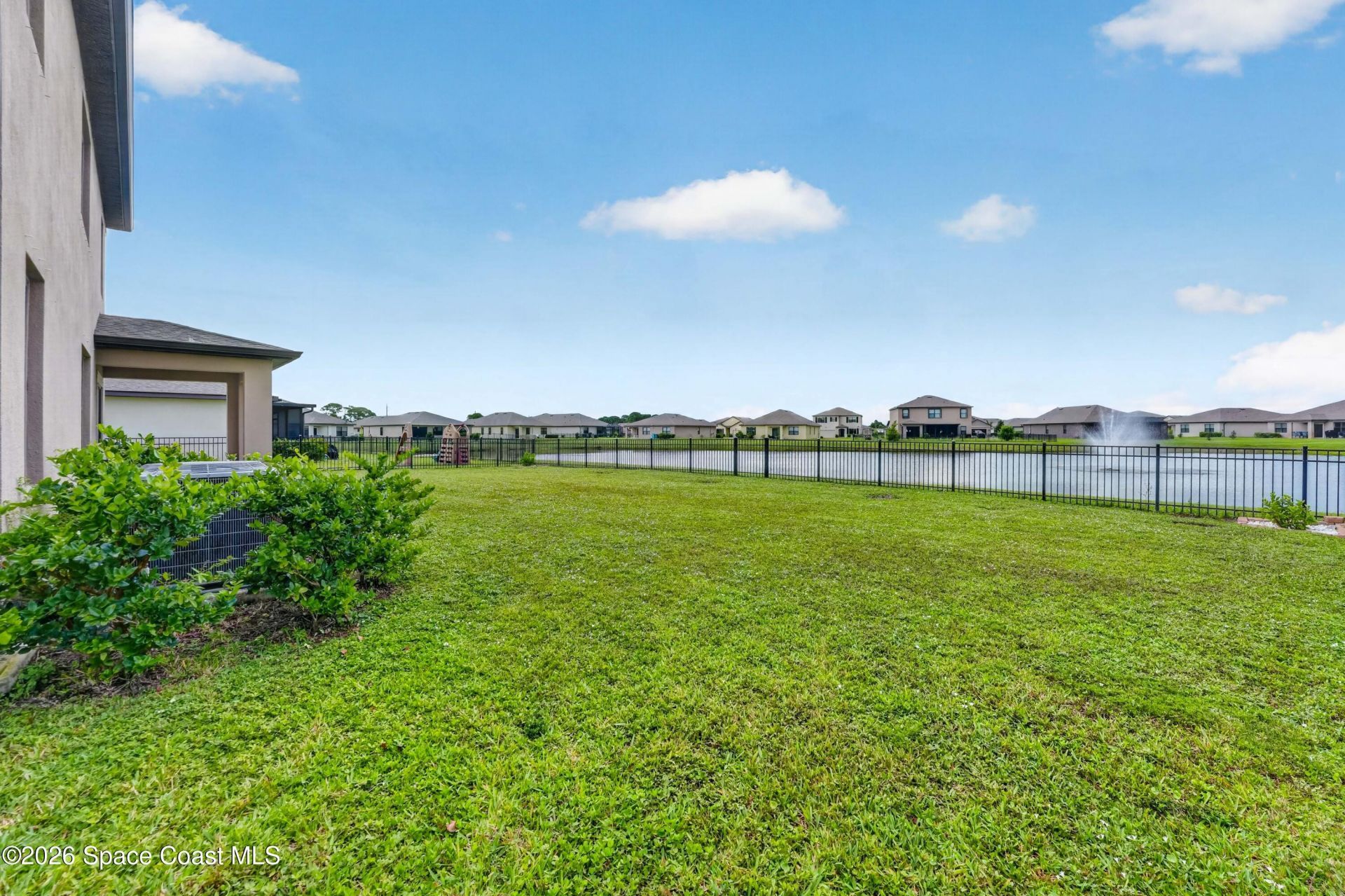 5329 Waterfall Place , Grant, FL 32949 Photo