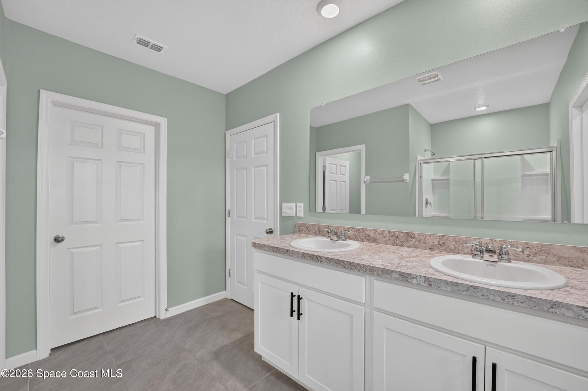 5329 Waterfall Place , Grant, FL 32949 Photo