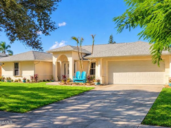524 Veracruz Boulevard, Indialantic, FL 32903