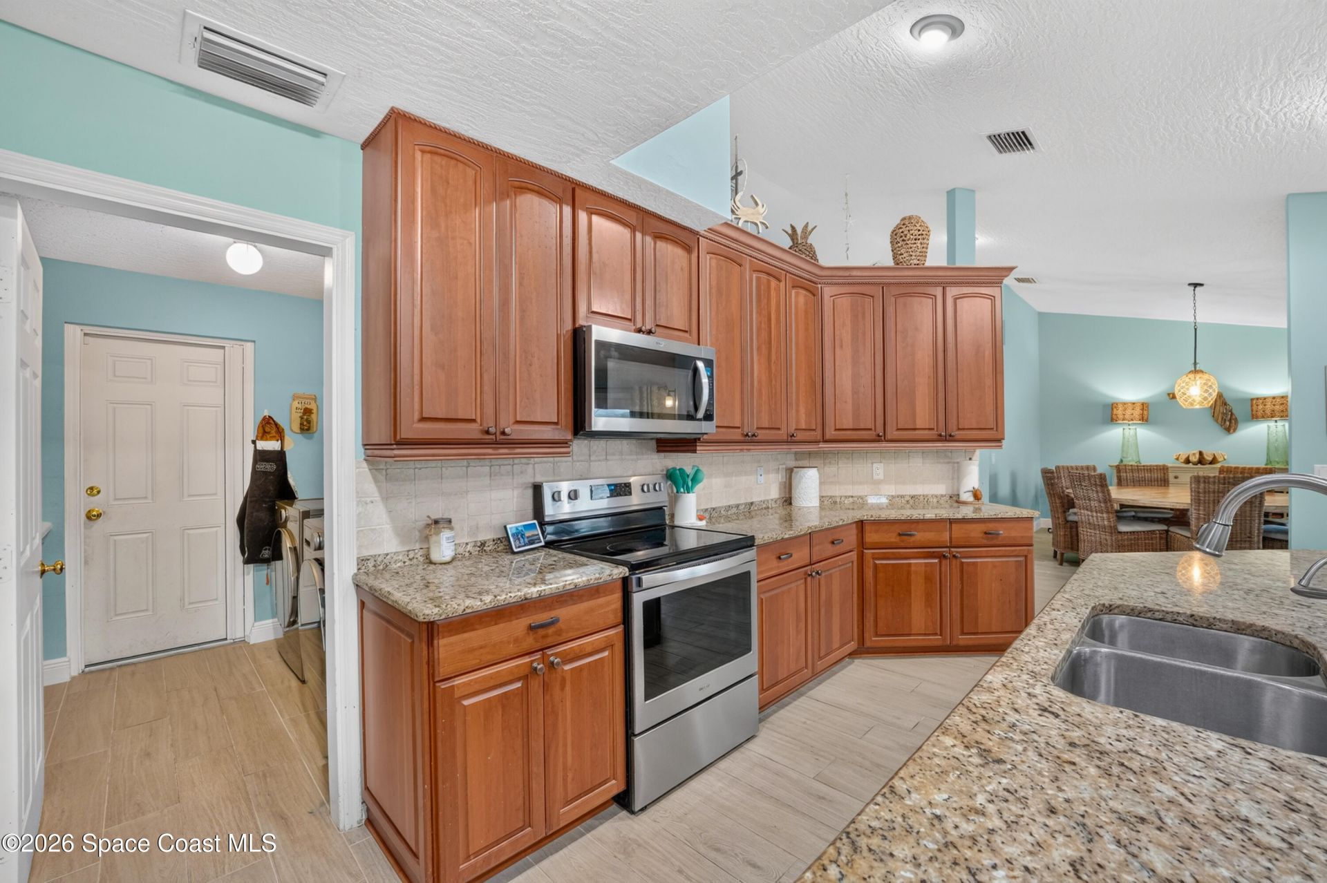 524 Veracruz Boulevard , Indialantic, FL 32903 Photo