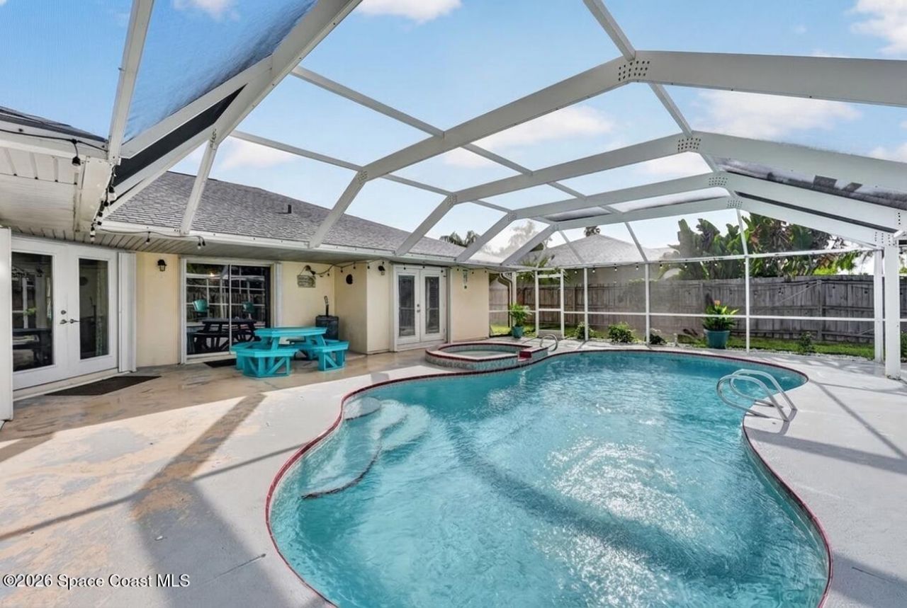 524 Veracruz Boulevard , Indialantic, FL 32903 Photo
