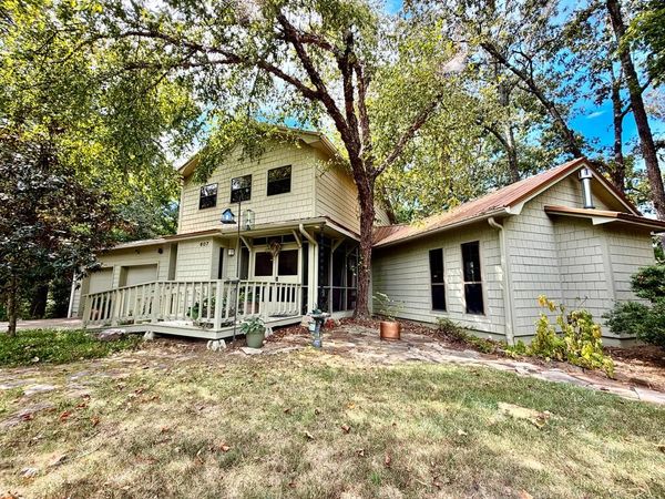 607 Ridgewood Manor Dr., Oxford, MS 38655