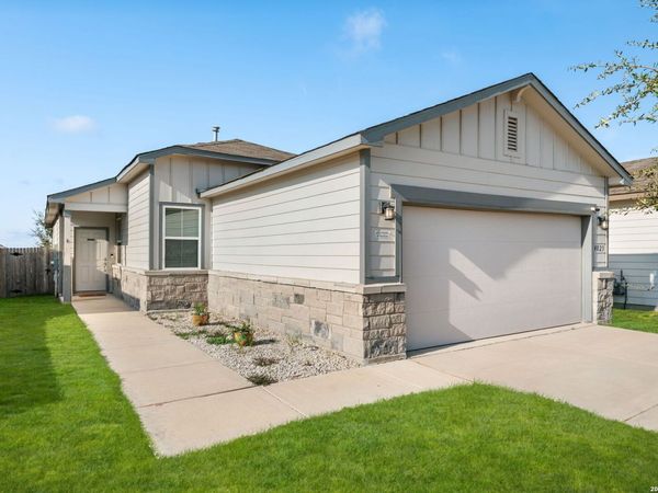 4023 IVY PATH, St Hedwig, TX 78152