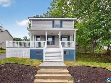 427 MONTGOMERY AVE , Staunton, VA 24401