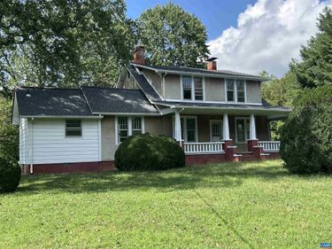 7892 BLENHEIM RD , Scottsville, VA 24590