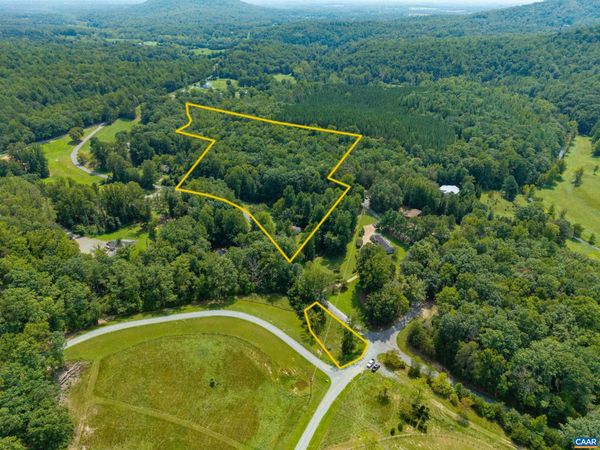 6864 FREE UNION RD, Free Union, VA 22940