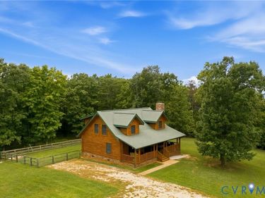 2325 Meadow Drive , Appomattox, VA 24522