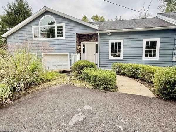 1 Pinnacle Peak Lane, Fairmont, WV 26554