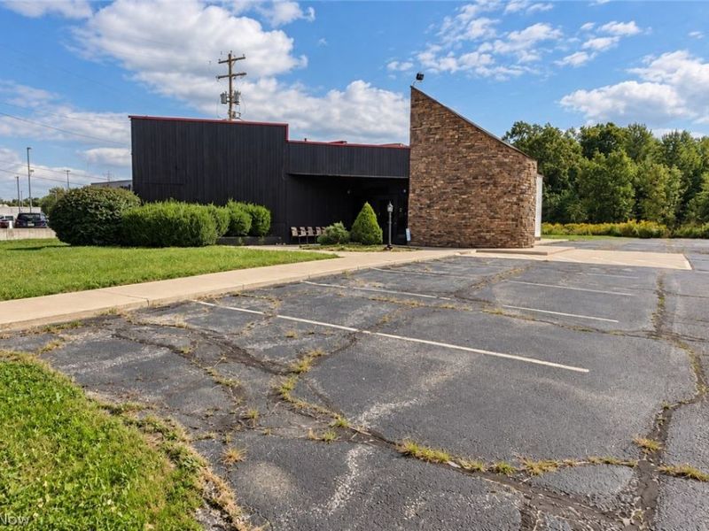3271 Barber Road, Barberton, OH 44203 Photo 1