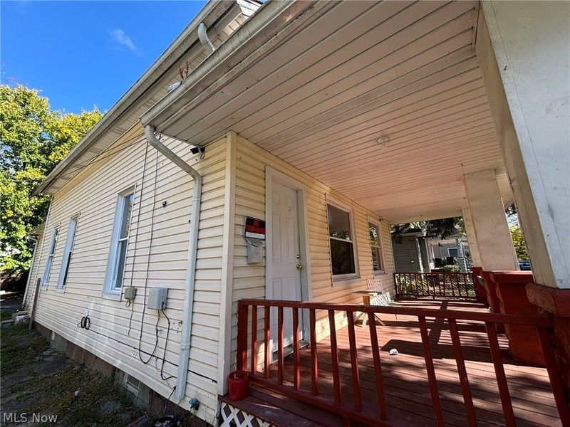 6812 Lawn Avenue, Cleveland, OH 44102 Photo 18