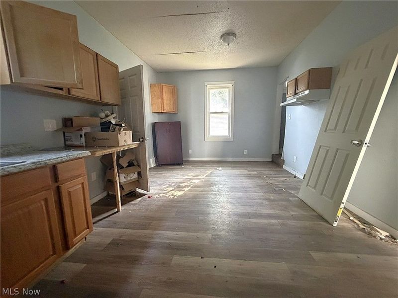 6812 Lawn Avenue, Cleveland, OH 44102 Photo 3