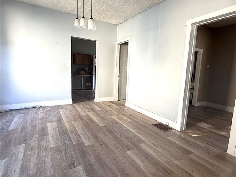 6812 Lawn Avenue, Cleveland, OH 44102 Photo 7