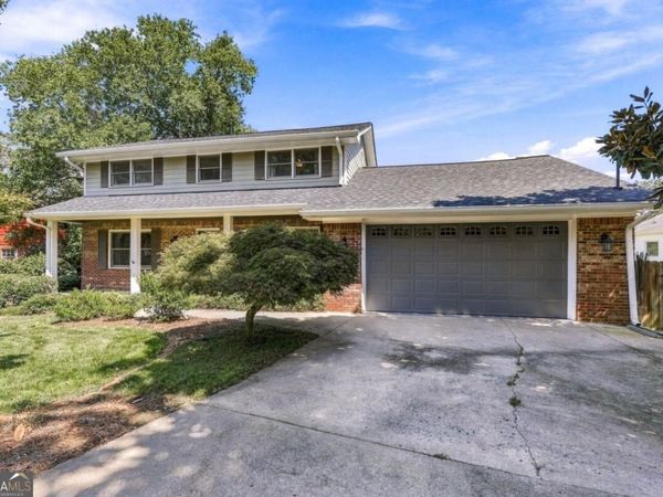 1582 Riverside Drive, Gainesville, GA 30501