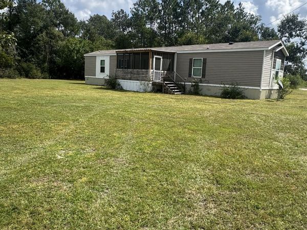1164 Pine Valley Road, Waycross, GA 31503