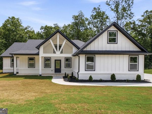 1020 Oakride Drive, Griffin, GA 30223