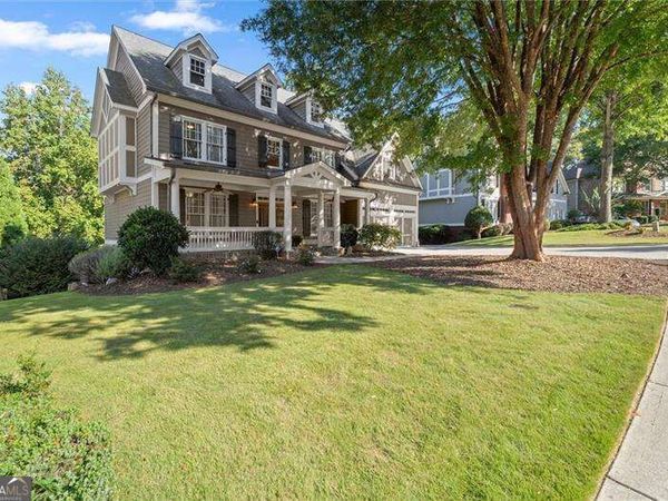 6069 Grand Loop Road, Sugar Hill, GA 30518