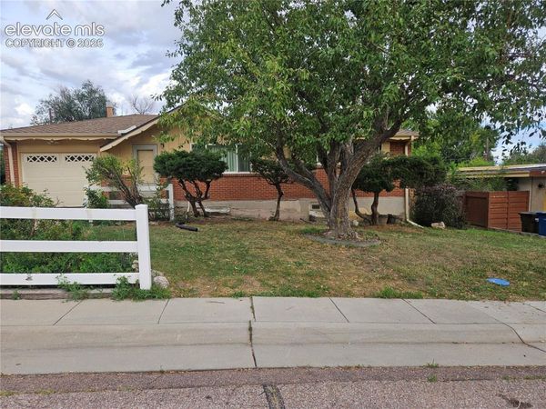 25 Minden Circle, Colorado Springs, CO 80906