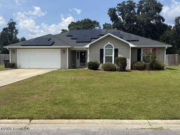 134 Lake Victoria Drive , Kingsland, GA 31548