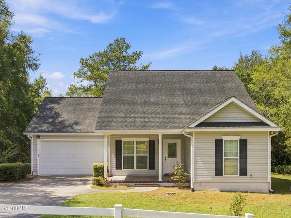 3203 Winn Clay Drive , Waycross, GA 31501