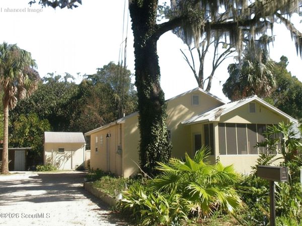 718 Wolfe Street , Brunswick, GA 31520