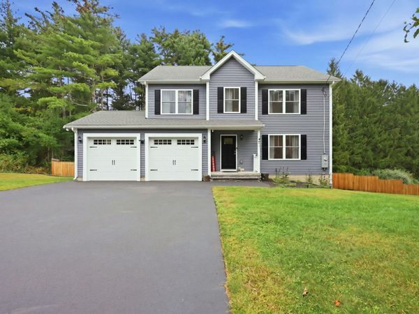 47 Fuller Rd, Palmer, MA 01069