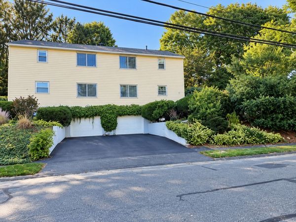 15 Eliot Rd, Unit 15, Needham, MA 02492