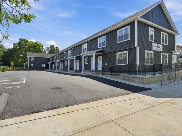 61 Parker St, Unit 10, Springfield, MA 01151