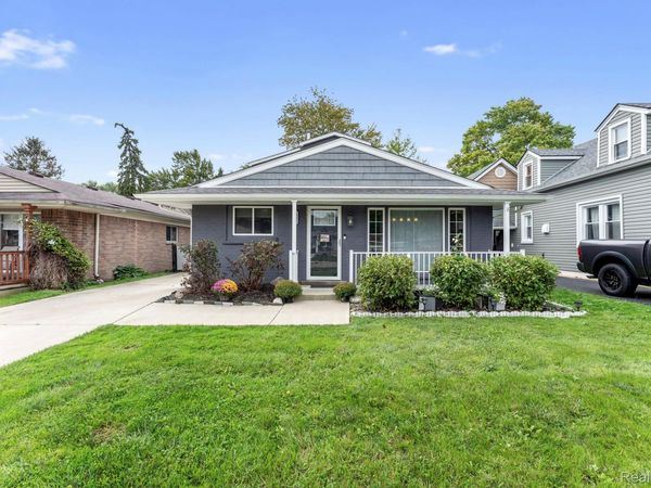 13415 Gerald Street, Gibraltar, Mi 48173