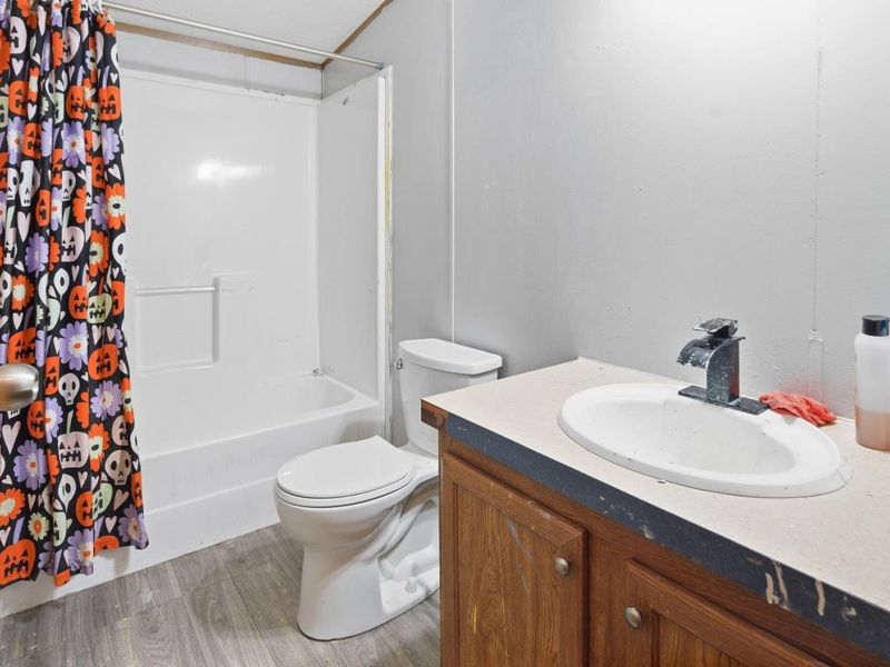 725 N fifth Street, Fremont, OH 43420 Photo 17