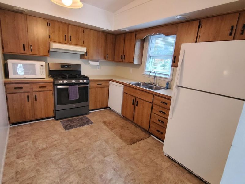 408 Ontario Street, Huron, OH 44839 Photo 20
