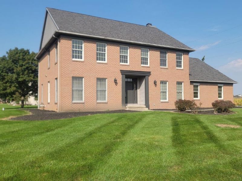 33 Ponds Side Drive, Fremont, OH 43420 Photo 3