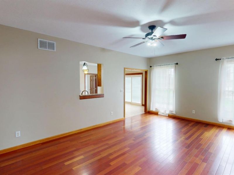 33 Ponds Side Drive, Fremont, OH 43420 Photo 35