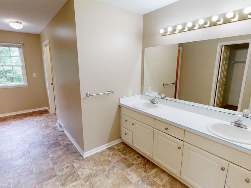 33 Ponds Side Drive, Fremont, OH 43420 Photo 56