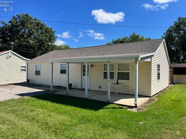 4972 W Fremont Road, Port Clinton, OH 43452