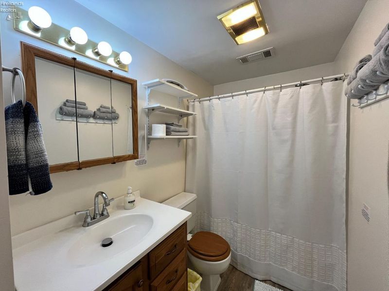 4972 W Fremont Road, Port Clinton, OH 43452 Photo 14