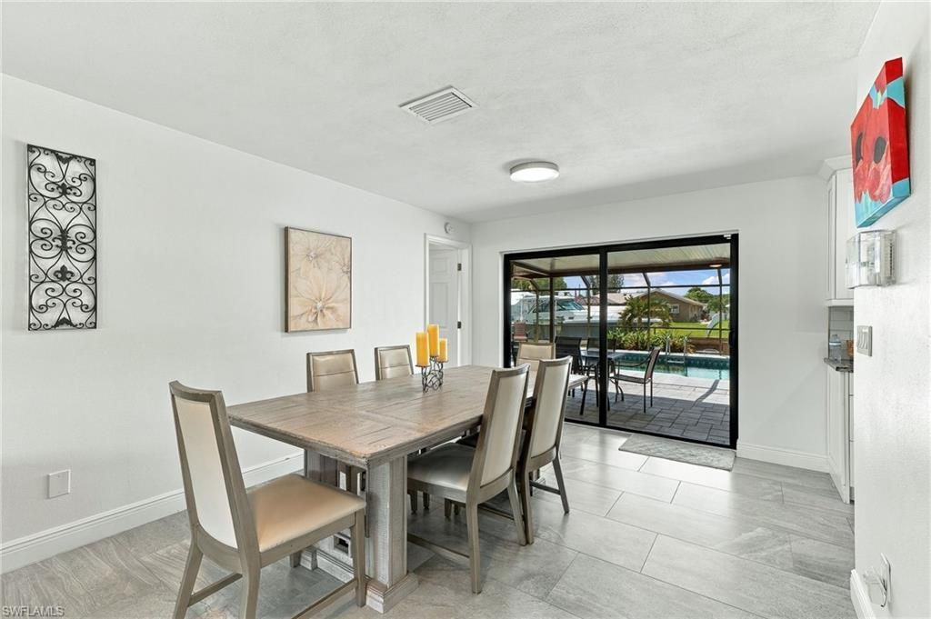 1928 SE 15th Ter , Cape Coral, FL 33990 Photo