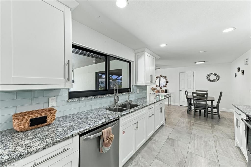 1928 SE 15th Ter , Cape Coral, FL 33990 Photo