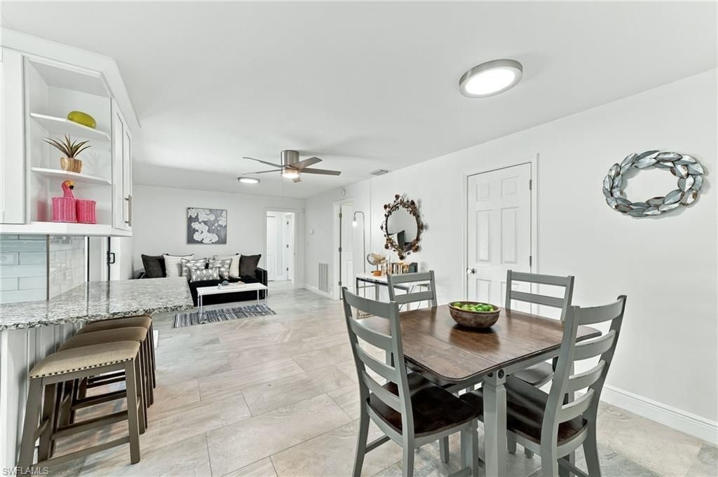 1928 SE 15th Ter , Cape Coral, FL 33990 Photo