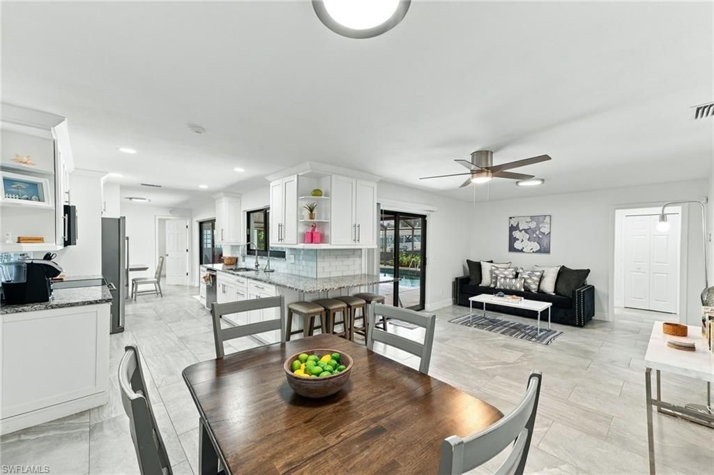 1928 SE 15th Ter , Cape Coral, FL 33990 Photo