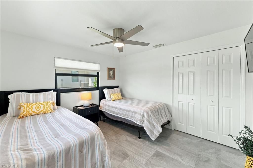 1928 SE 15th Ter , Cape Coral, FL 33990 Photo