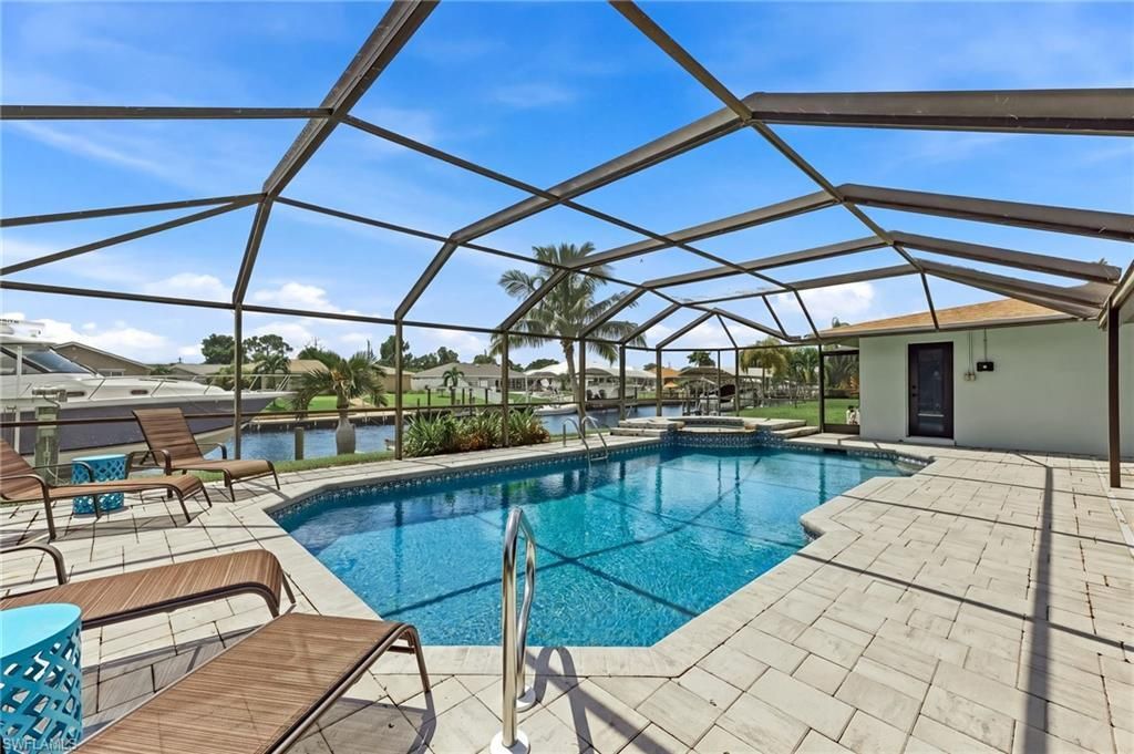 1928 SE 15th Ter , Cape Coral, FL 33990 Photo