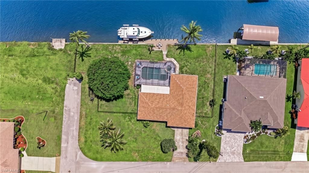 1928 SE 15th Ter , Cape Coral, FL 33990 Photo